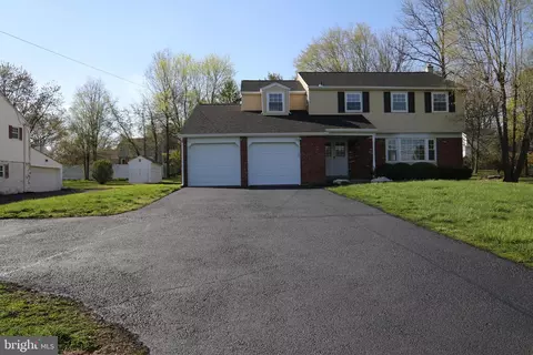 517 N Park Ave, Norristown, PA 19403
