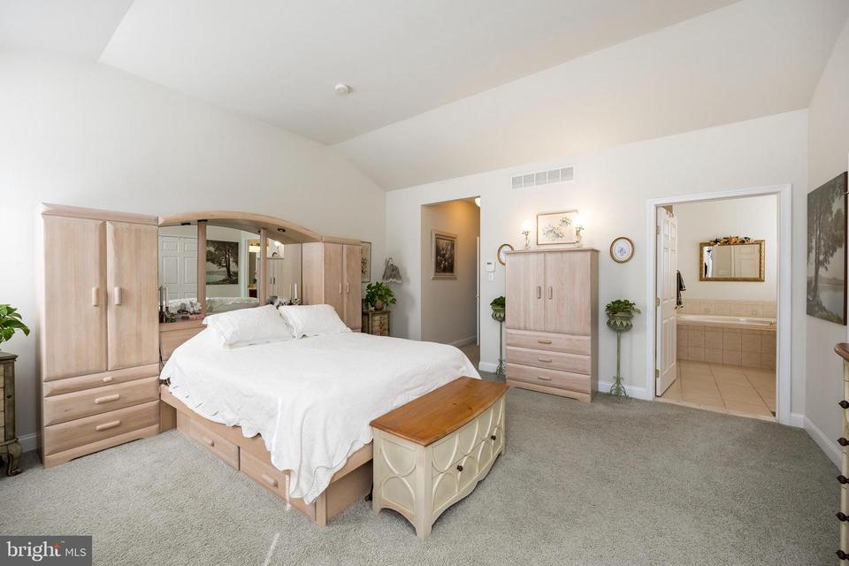  4308 Meadowridge Ln, Collegeville, PA 19426 photo 21