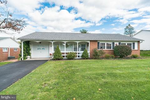 205 Beechwood Rd, East Norriton, PA 19401