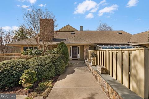 1006 Broadmoor Rd, Bryn Mawr, PA 19010