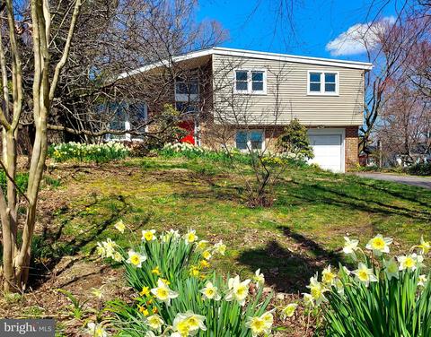 7 Narwyn Ln, Narberth, PA 19072