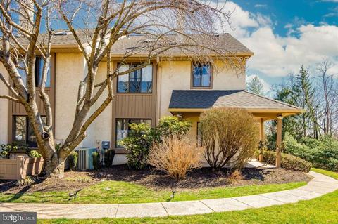 17 Highgate Ln, Blue Bell, PA 19422
