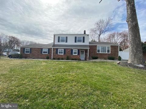 301 Sweetbriar Rd, King Of Prussia, PA 19406