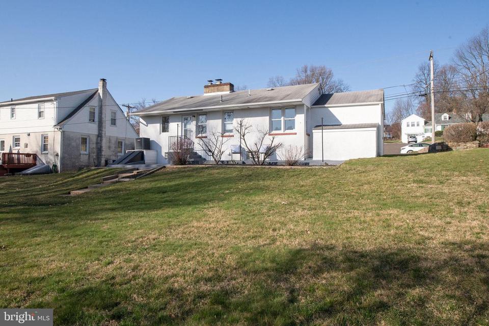  241 Limekiln Pike, Glenside, PA 19038 photo 32