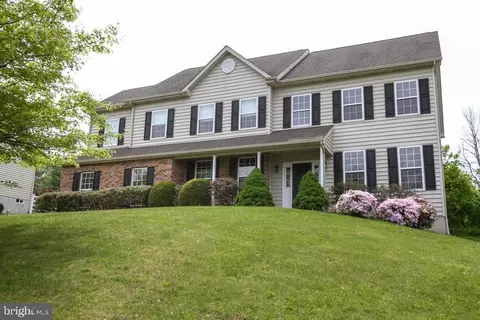 2500 Tracy Ln, Gilbertsville, PA 19525