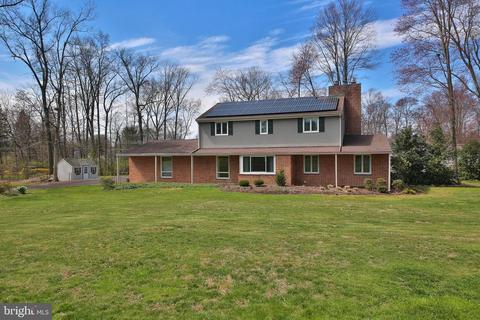114 White Oak Rd, North Wales, PA 19454