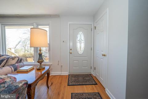 564 Forest Rd, Wayne, PA 19087 photo 6