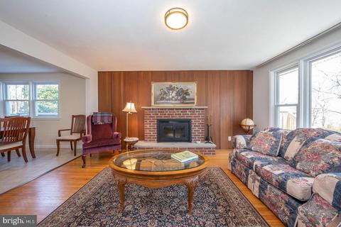 564 Forest Rd, Wayne, PA 19087 photo 8