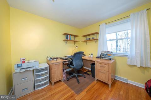 564 Forest Rd, Wayne, PA 19087 photo 32