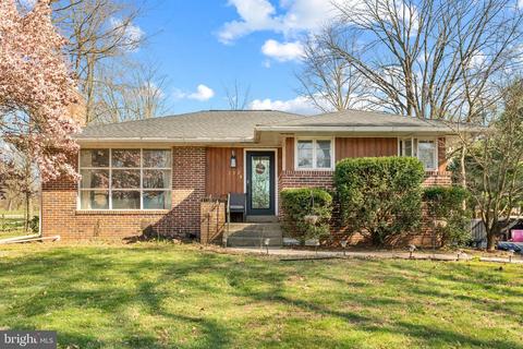 332 Evergreen Rd, Pottstown, PA 19464