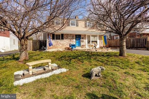 35 E Wissahickon Ave, Flourtown, PA 19031