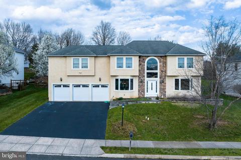 1591 Potter Dr, Pottstown, PA 19464