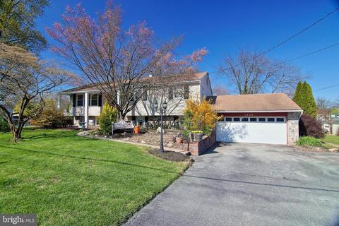 1239 Center Ave, Pottstown, PA 19464