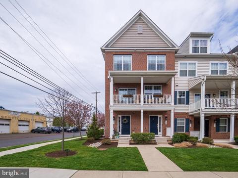20 N Cannon Ave, Lansdale, PA 19446