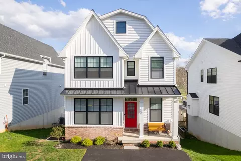209 Gulph Ln, Conshohocken, PA 19428