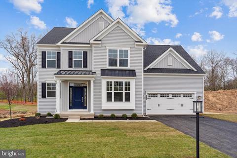 2542 Holly Ln #28, Hatfield, PA 19440