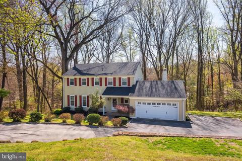 1327 Bobarn Dr, Narberth, PA 19072