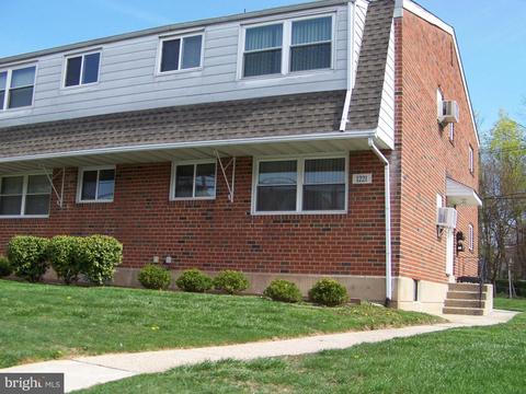 1221 W Marshall St, Norristown, PA 19401