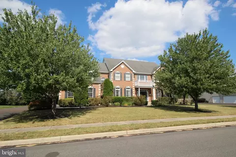 106 Pichelman Rd, Royersford, PA 19468