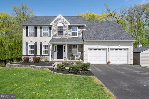 817 Sunnyside Ave, Audubon, PA 19403
