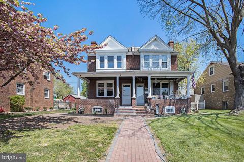 215 W Brown St, Norristown, PA 19401