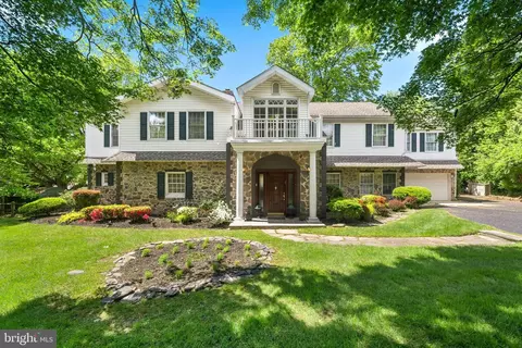 1108 N Woodbine Ave, Penn Valley, PA 19072