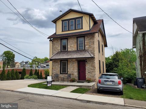 114 Race St, Ambler, PA 19002