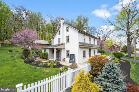 1649 Gravel Pike, Perkiomenville, PA 18074