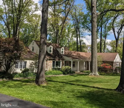 360 Dreshertown Rd, Fort Washington, PA 19034