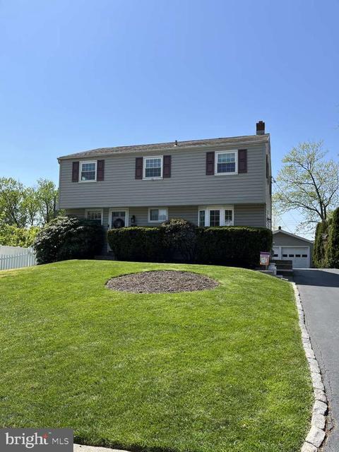 259 Heather Rd, King Of Prussia, PA 19406