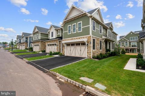 705 Grayson Ln, Ambler, PA 19002