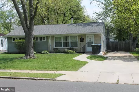 1271 Nolen Rd, Abington, PA 19001