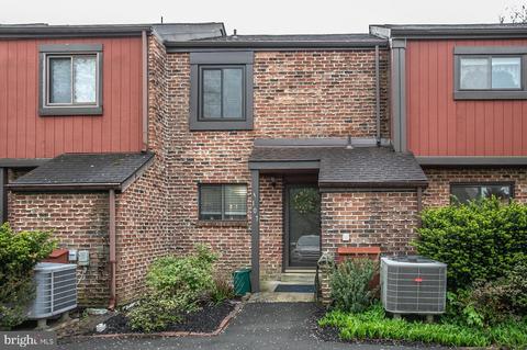 107 Redwood Dr, Collegeville, PA 19426