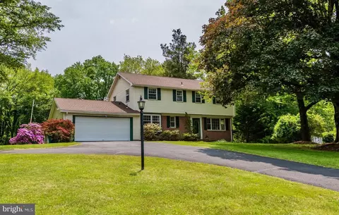 920 Davis Rd, Ambler, PA 19002