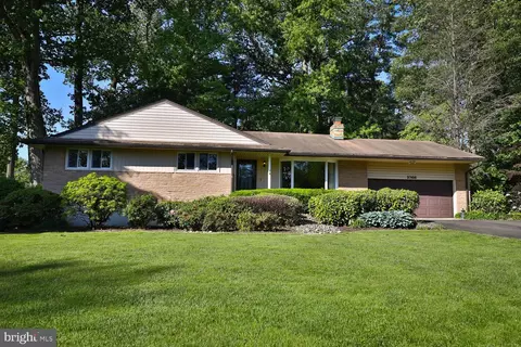 1066 Devon Rd, Rydal, PA 19046