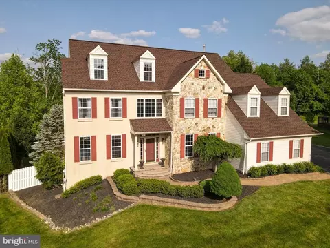 2022 Sweetgum Ln, Collegeville, PA 19426