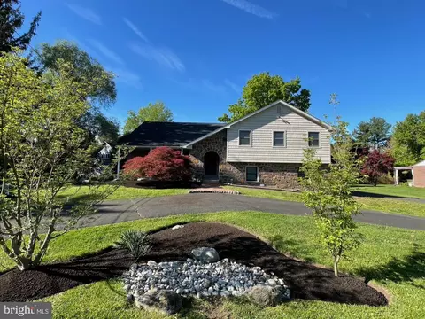 1115 Meetinghouse Rd, Ambler, PA 19002