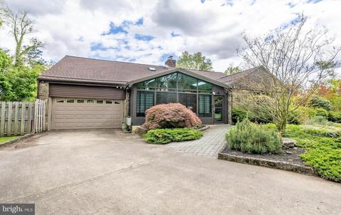 617 Webb Rd, Elkins Park, PA 19027
