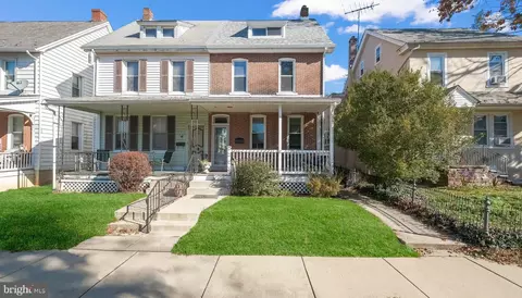 43 W 4th St, Lansdale, PA 19446