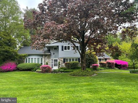 1827 Terrace Dr, Ambler, PA 19002