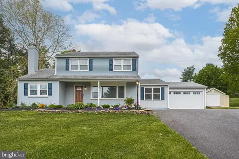 820 Price Rd, Harleysville, PA 19438