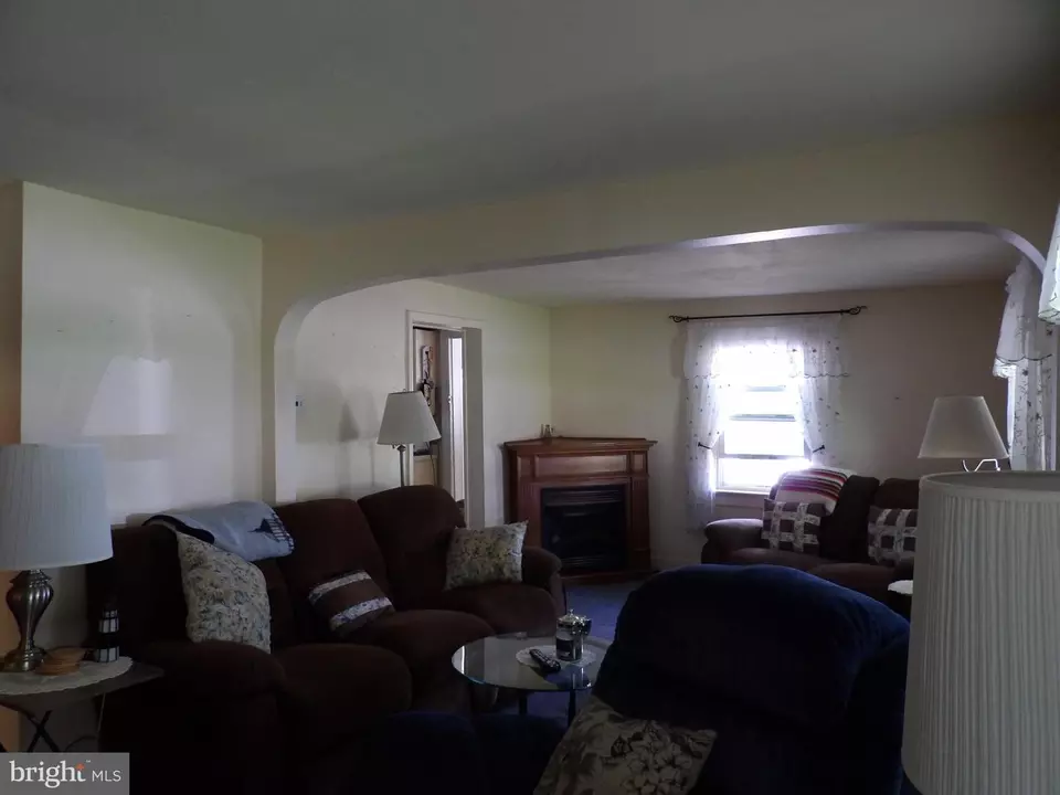  118 Mill Rd, Norristown, PA 19401 photo 33