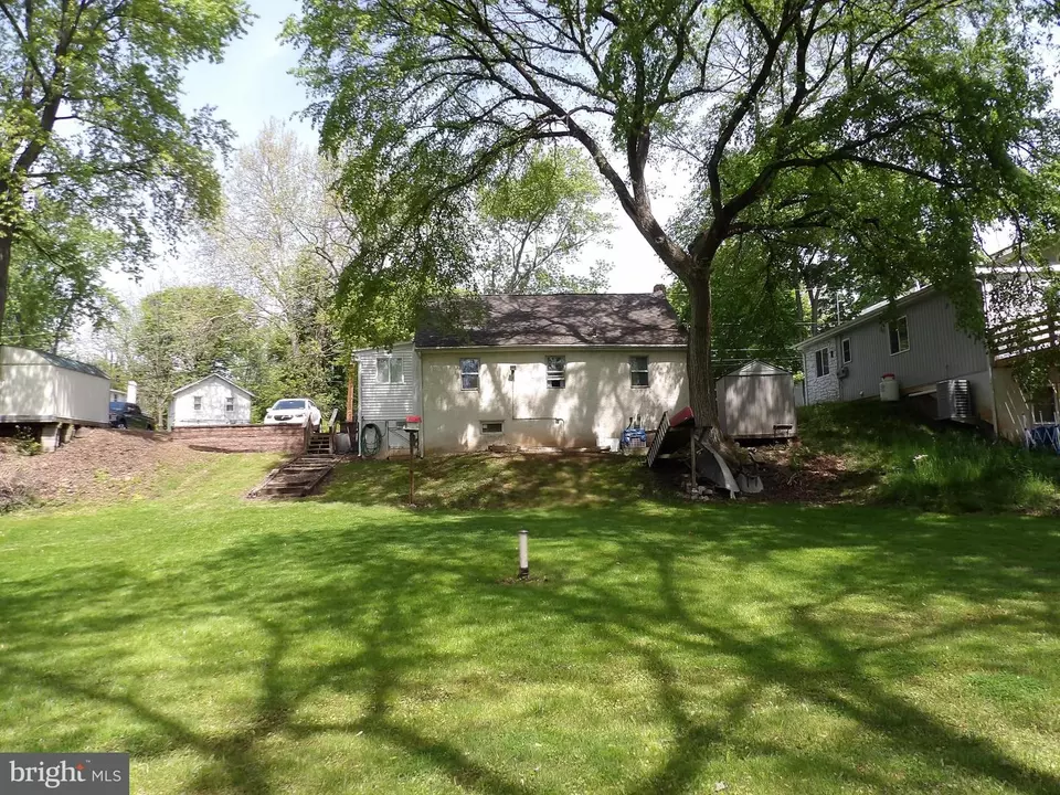  118 Mill Rd, Norristown, PA 19401 photo 15