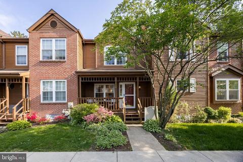 128 Juniper Ct, Collegeville, PA 19426