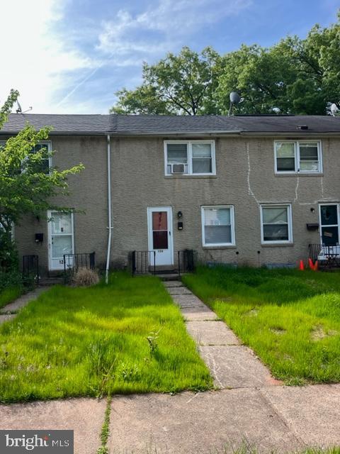 126 Sunrise Dr, Pottstown, PA 19464