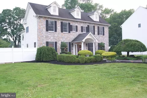 811 Egypt Rd, Phoenixville, PA 19460
