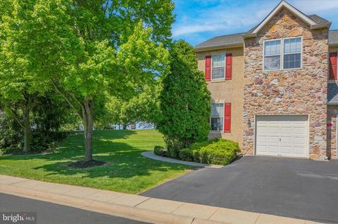 1 Chadwick Cir, Norristown, PA 19403