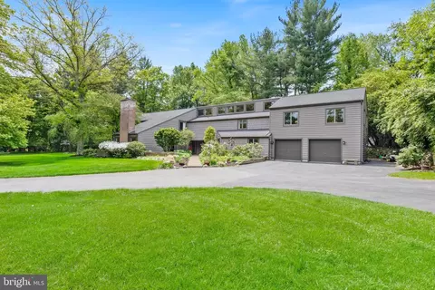 1319 E Township Line Rd, Lower Gwynedd, PA 19002