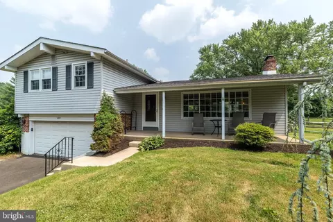 1671 Fort Washington Ave, Ambler, PA 19002