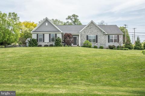 1515 Yeager Rd, Royersford, PA 19468